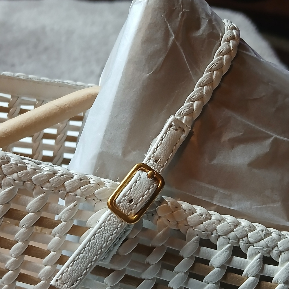 "New Never Worn" Veronica Beard Cream Woven Ballet Flat With Shoe Bag - Picture 6 of 12